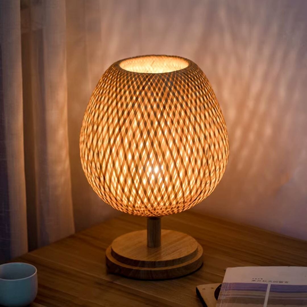 Luminária Abajur de Mesa Artesanal Bambu Rattan