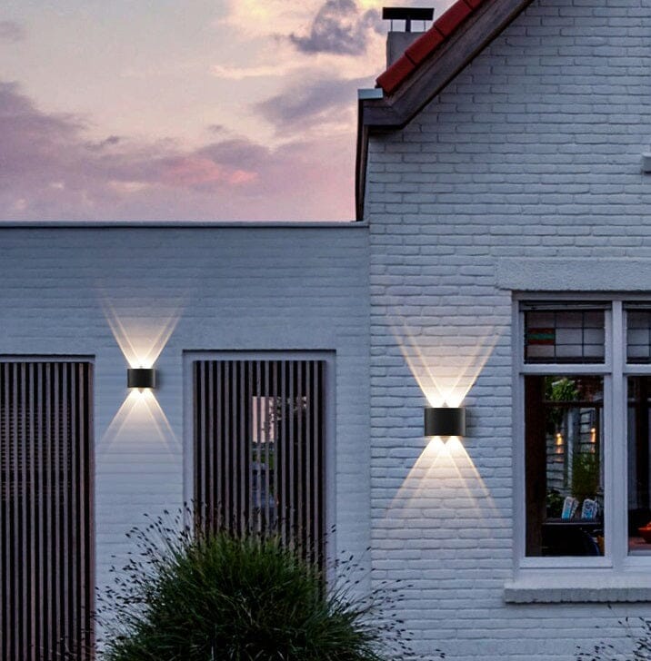Luminária Arandela de Parede 4 Feixes de Luz Impermeável para Jardim Escada