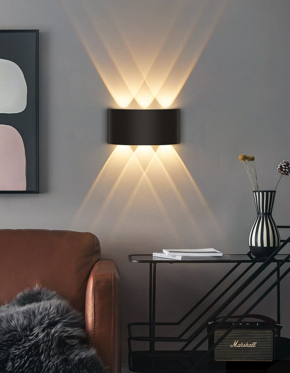 Luminária Arandela de Parede 4 Feixes de Luz Impermeável para Jardim Escada