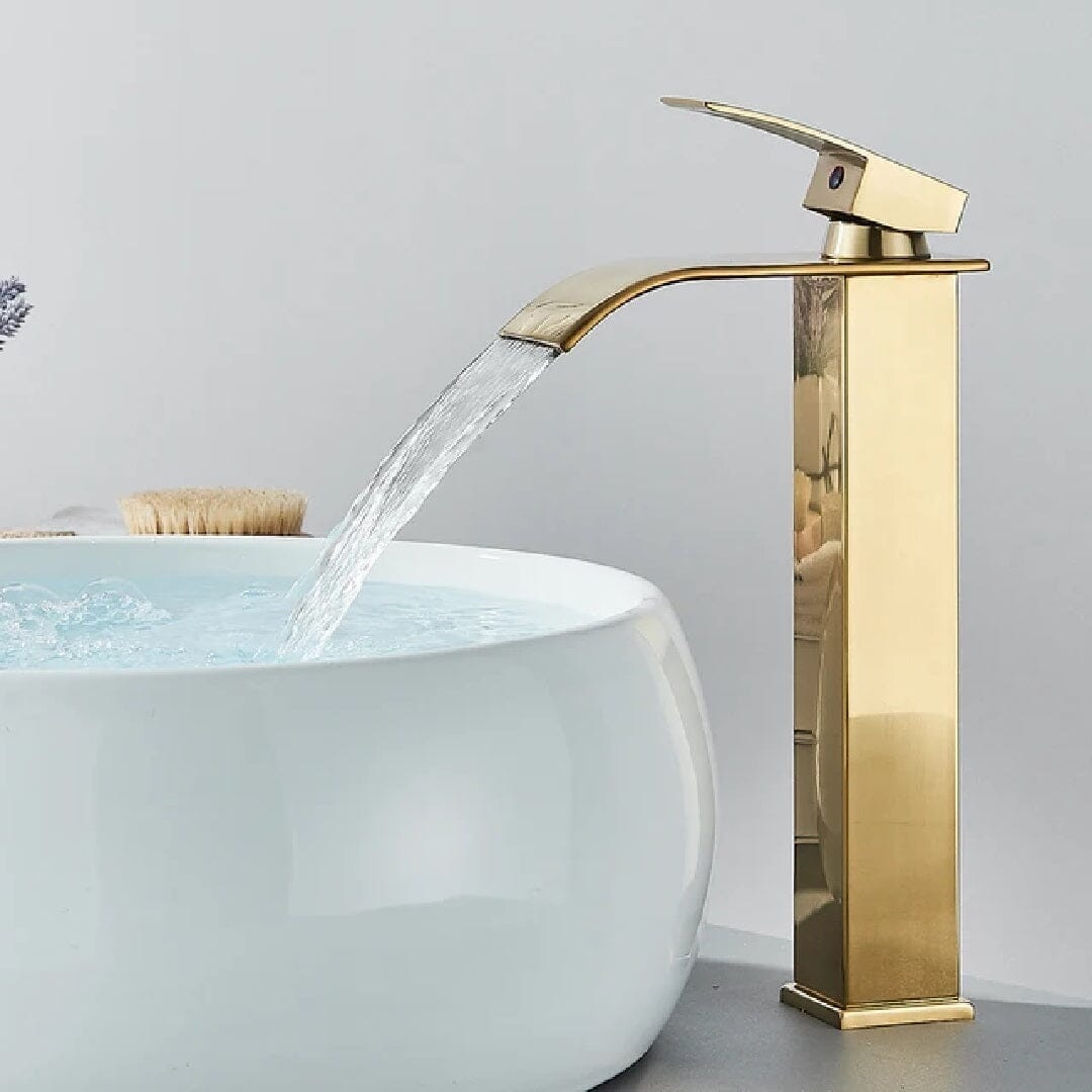 Torneira Monocomando Cascata Slim 27cm - Aço inoxidável e Água Quente e Fria