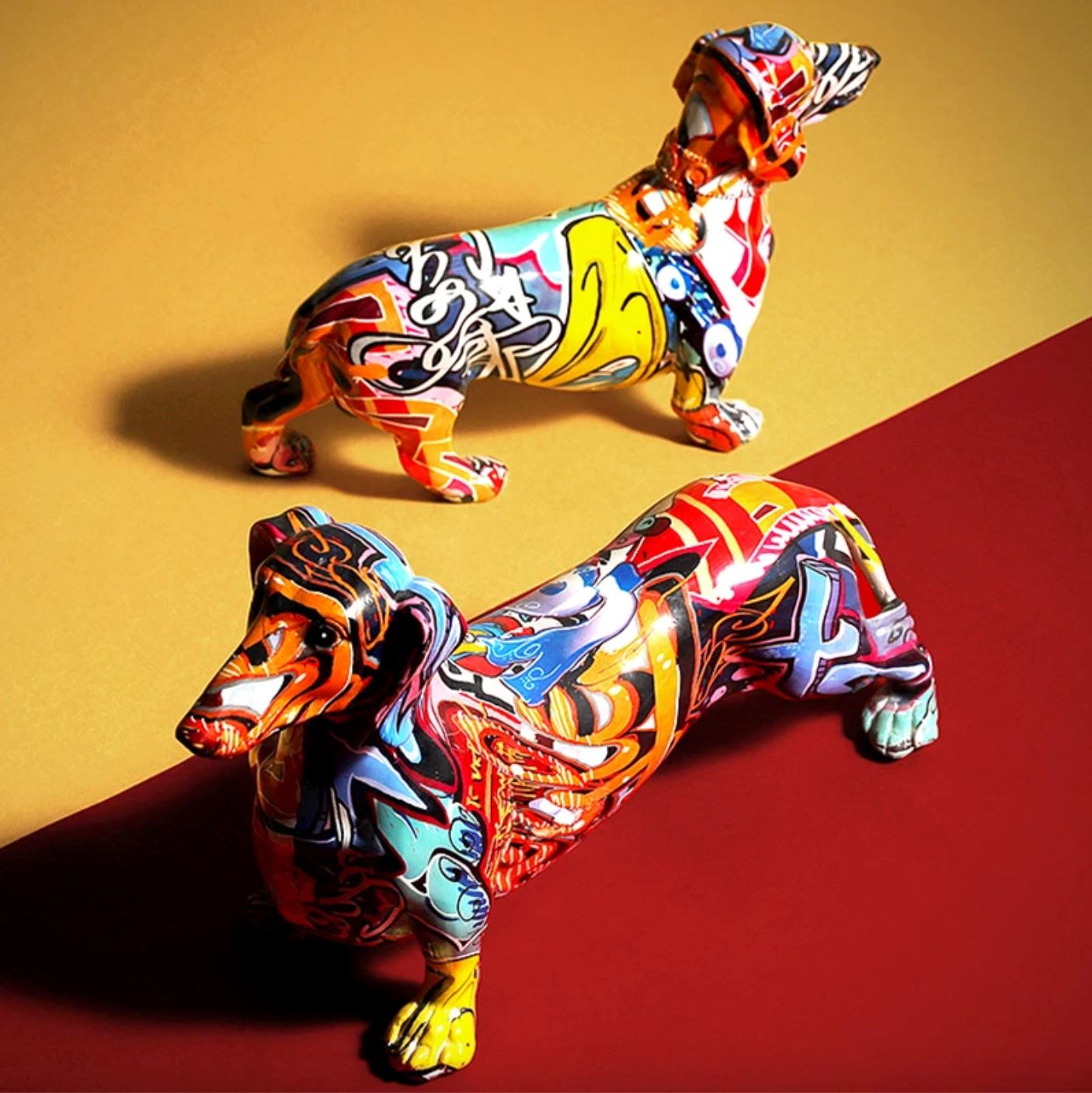 Escultura Dachshund Grafite Street & Colors