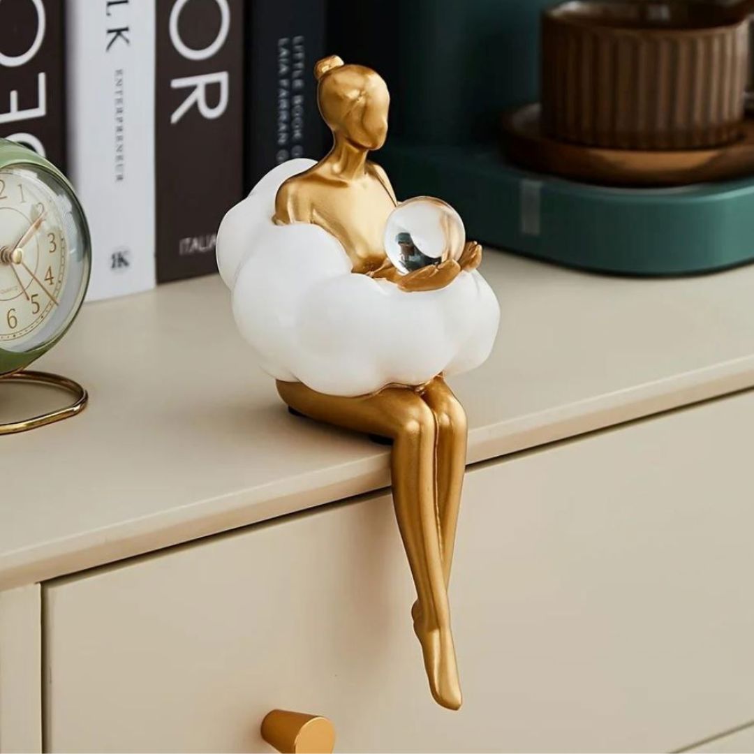Escultura Contemporânea e Abstrata Boneca Delicada - Decors