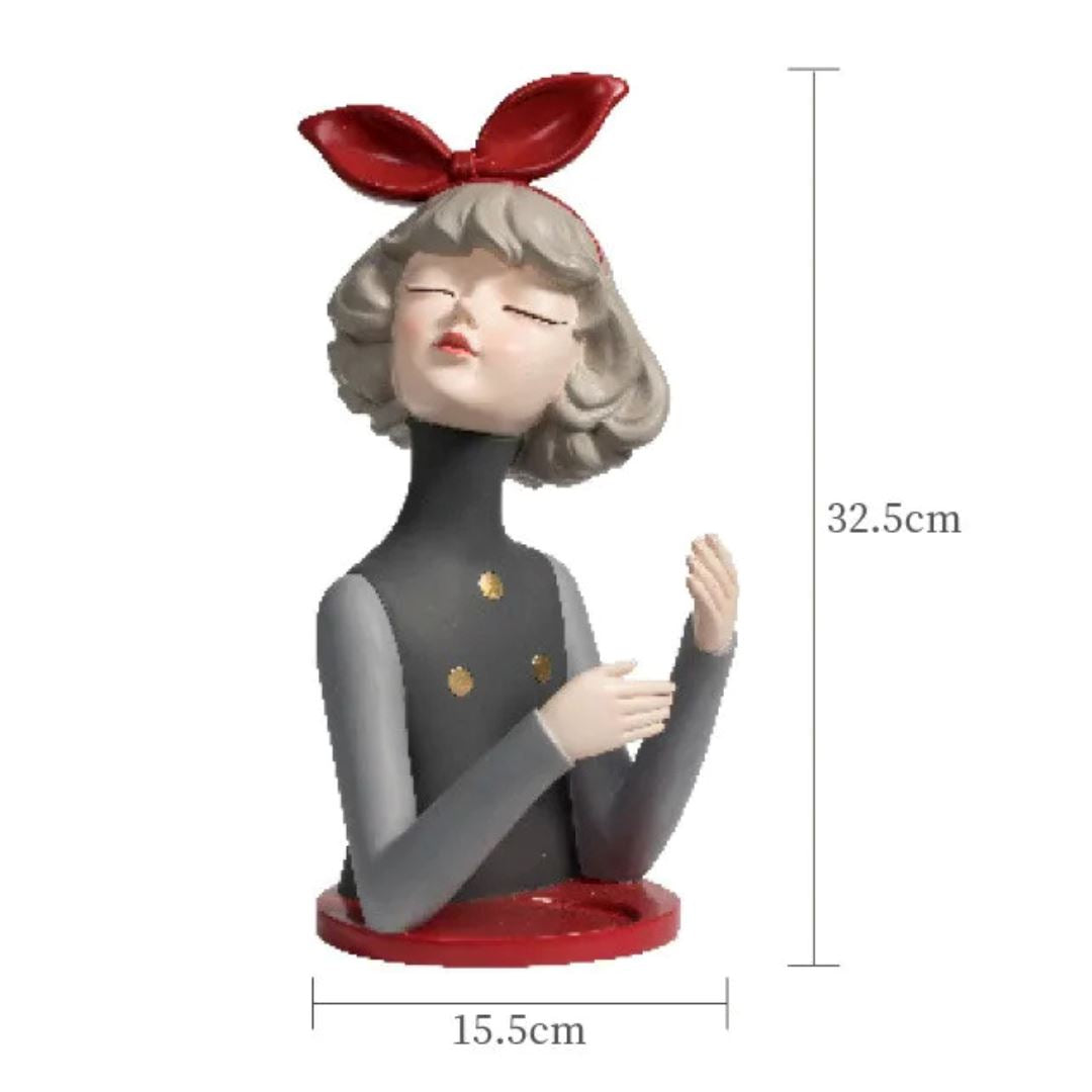 Escultura de Boneca Milly - Suporte para Taça e Garrafa