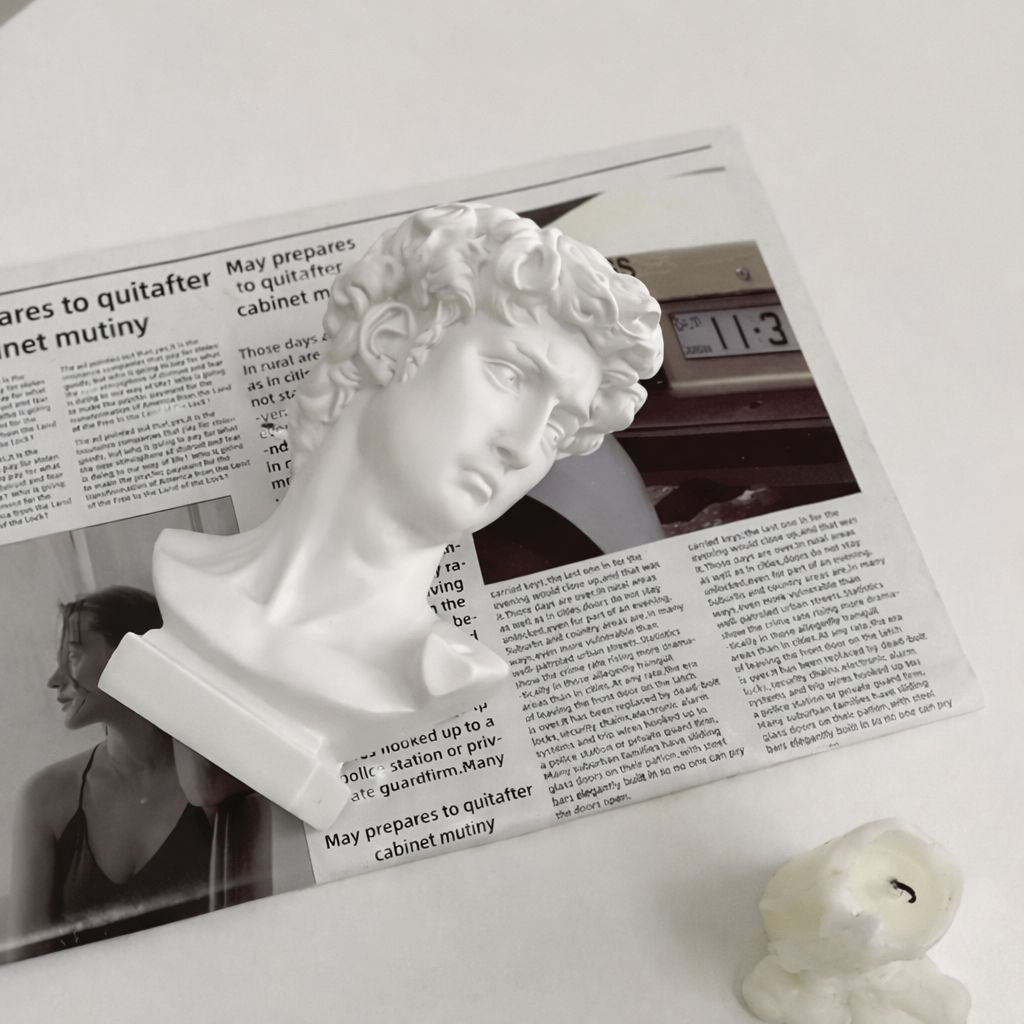 Escultura e Vaso Decorativo David Michelangelo - Decors