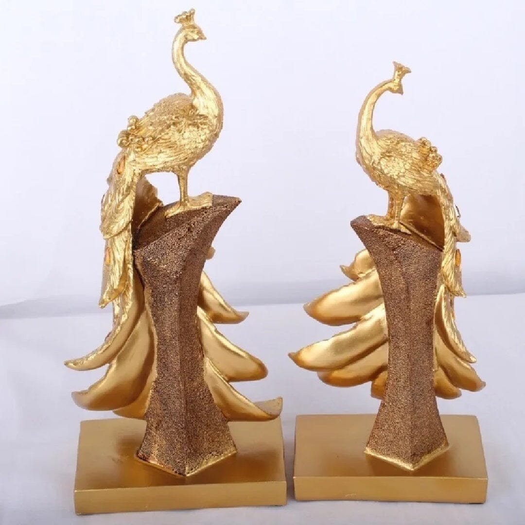 Escultura Moderna Pavão em Resina