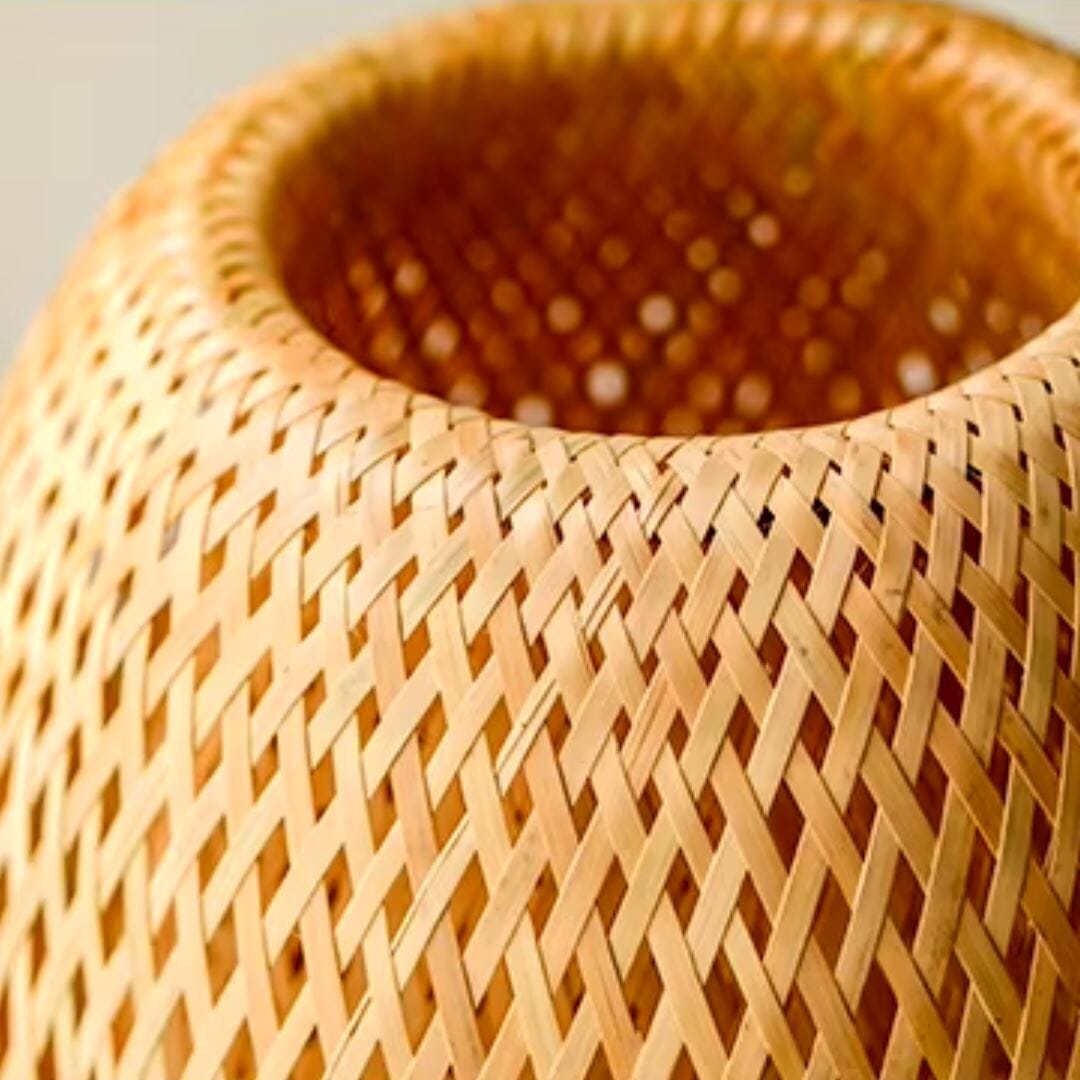 Luminária Abajur de Mesa Artesanal Bambu Rattan