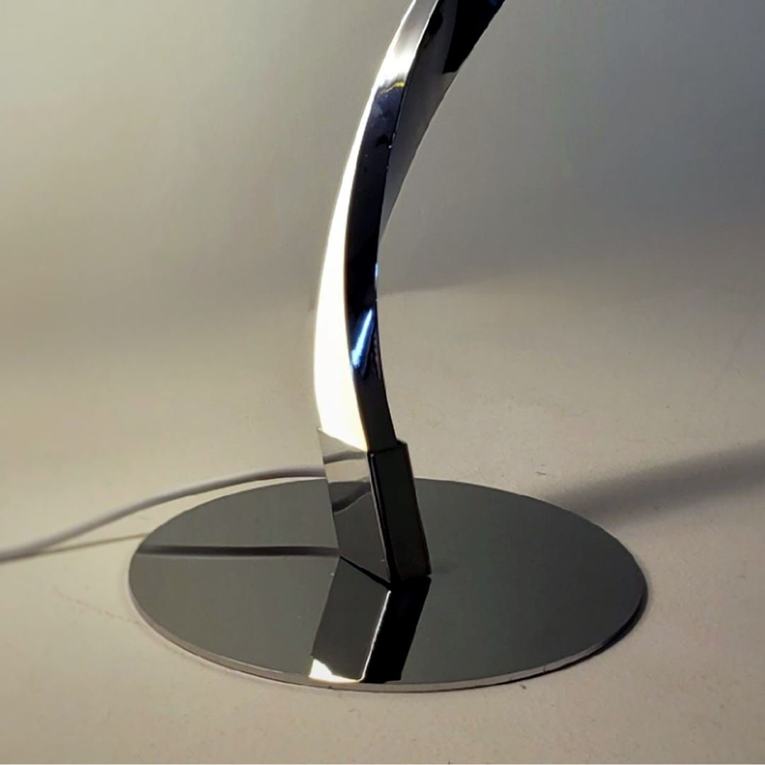 Luminária Abajur de Mesa Espiral Ivar II em LED - Decors