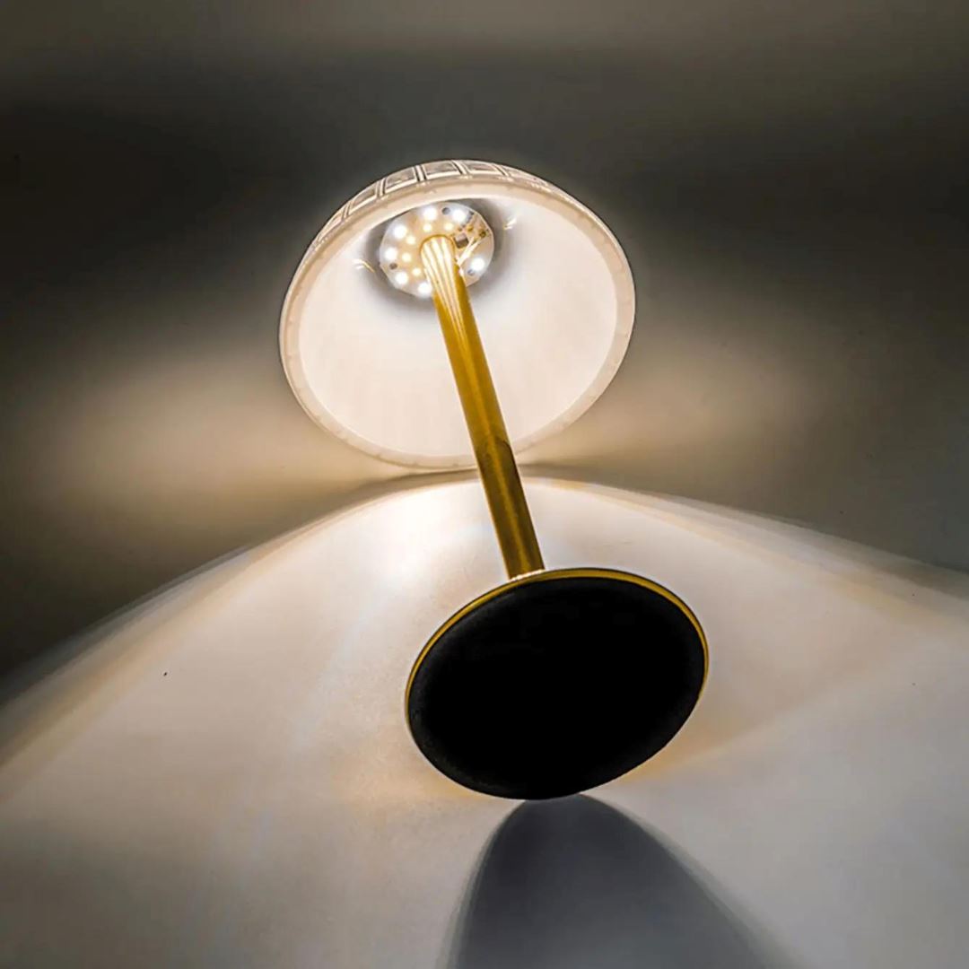 Luminária Abajur de Mesa Swin Touch em Acrílico Recarregável e Sem Fio - Decors