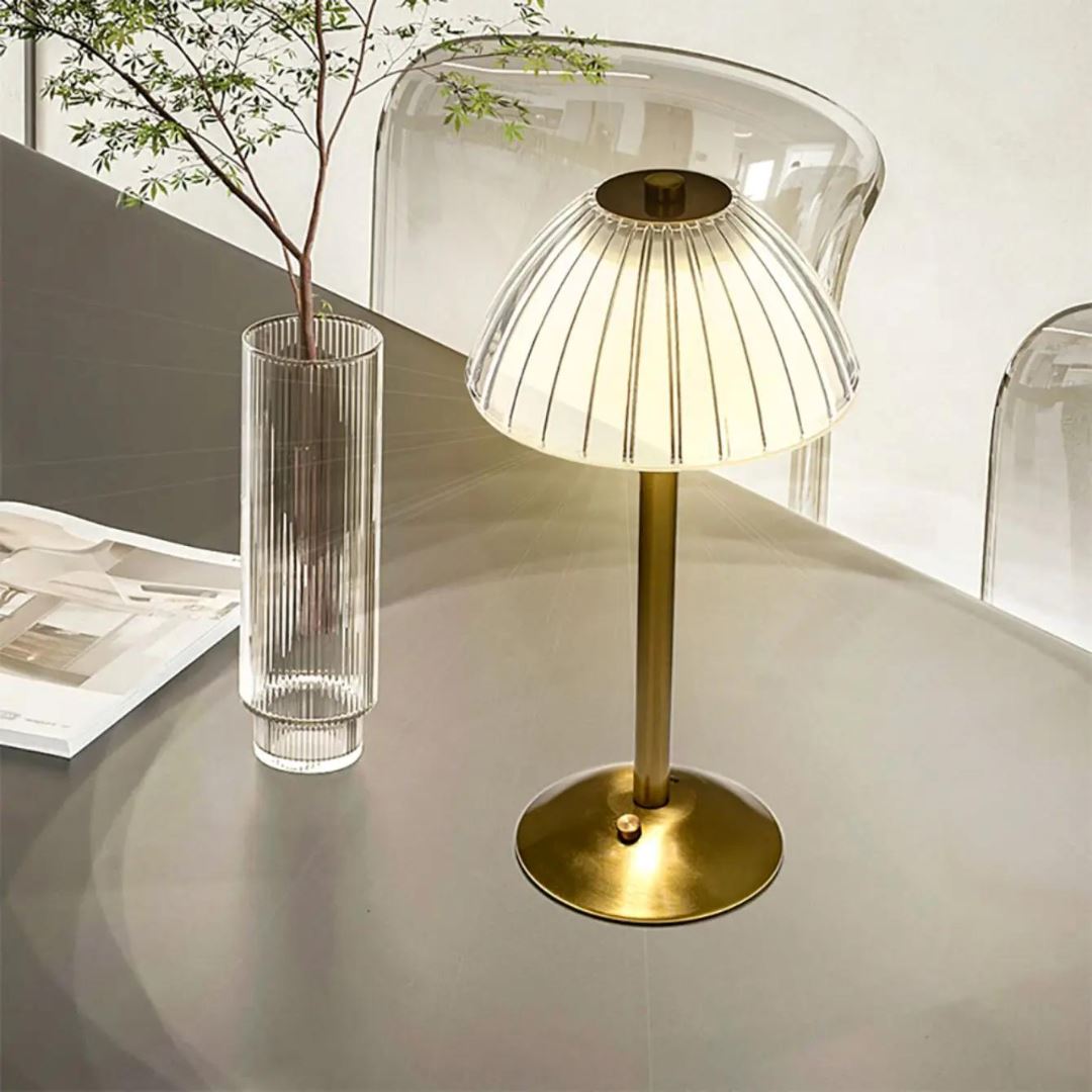 Luminária Abajur de Mesa Swin Touch em Acrílico Recarregável e Sem Fio - Decors