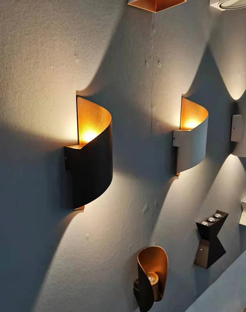Luminária Arandela de Parede Potenza Bronze Impermeável - Decors