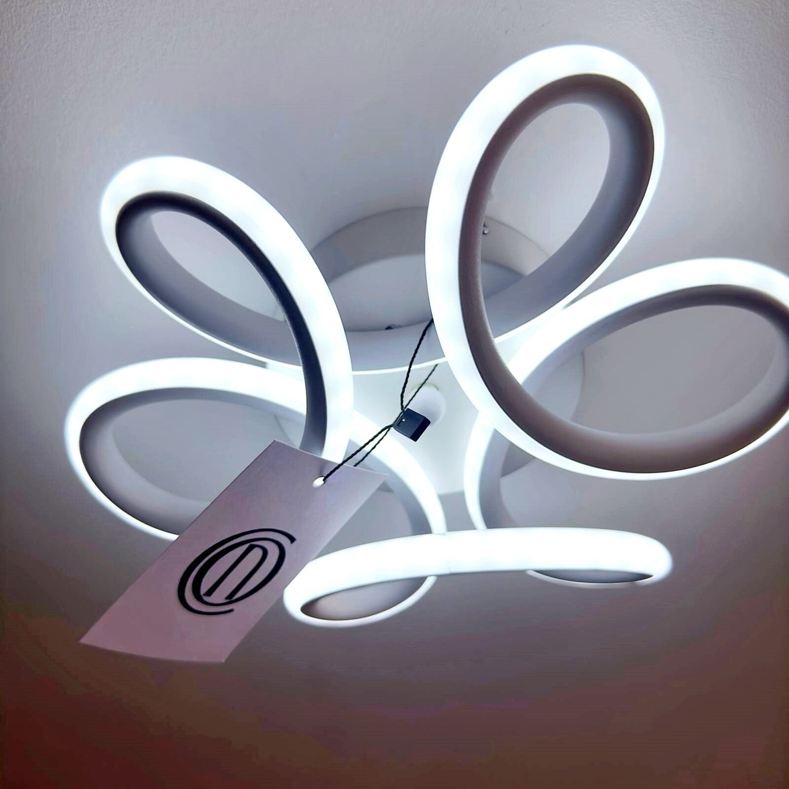 Luminária de Teto Plafon Sobrepor Flower para Quarto Sala (26cm) - Decors