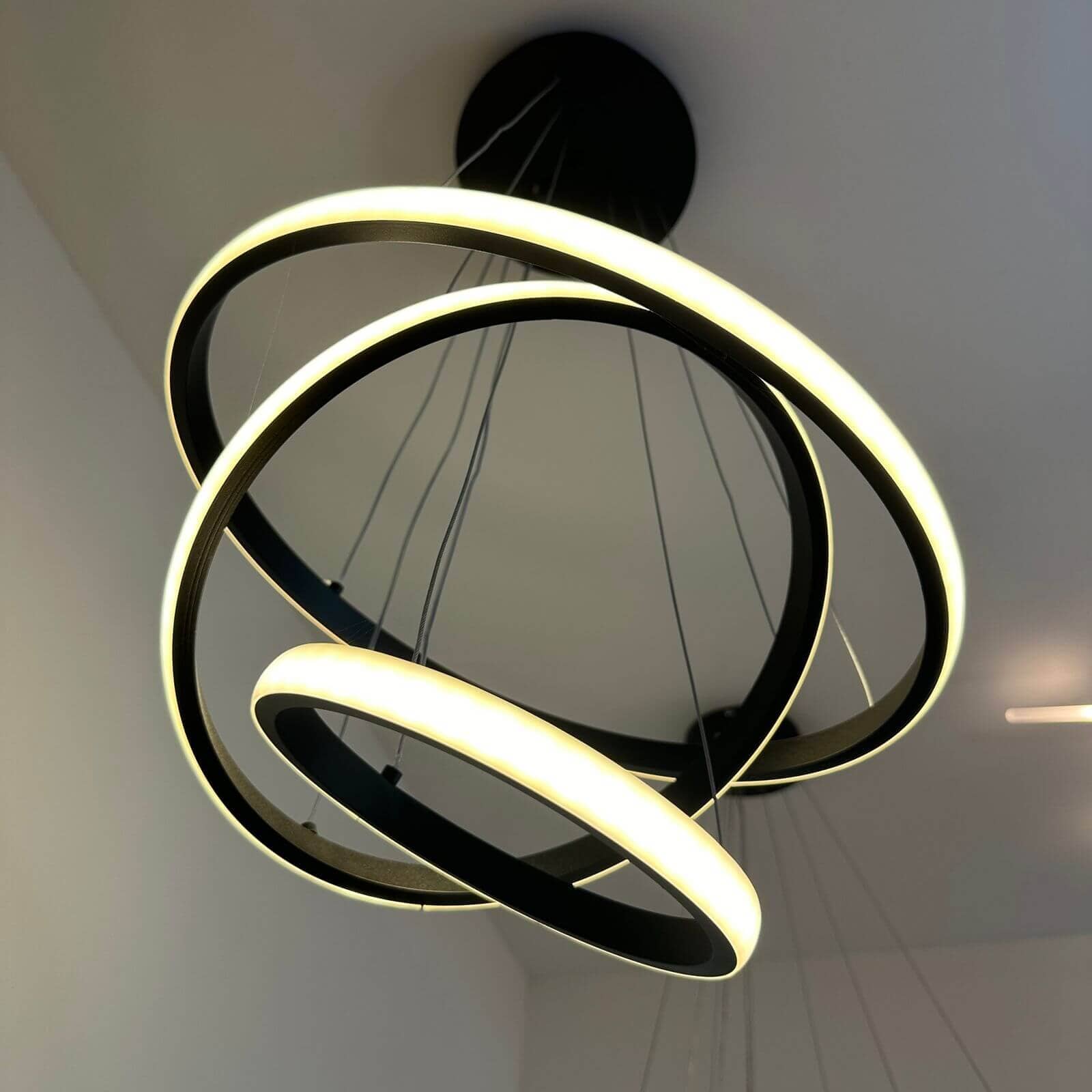 Lustre Pendente Circular Triplo em Led para Sala Jantar - Decors