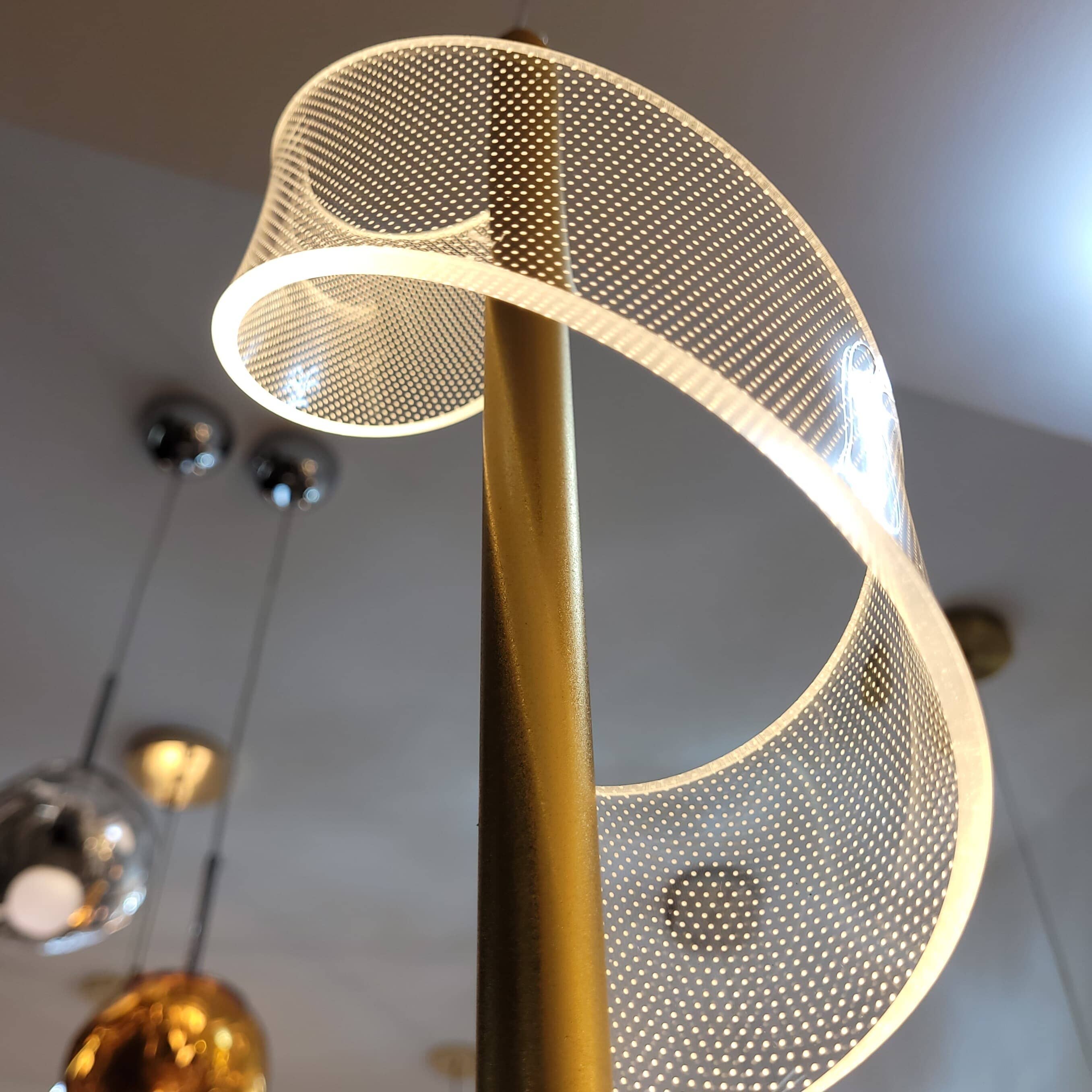 Lustre Pendente de Luxo em Espiral Acrílico