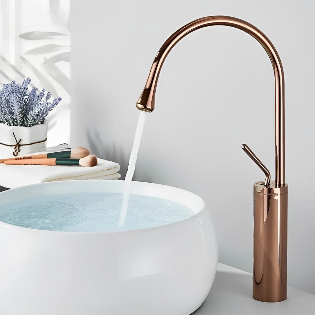 Torneira Luxuosa Slim Soft Room para Lavabo 44cm